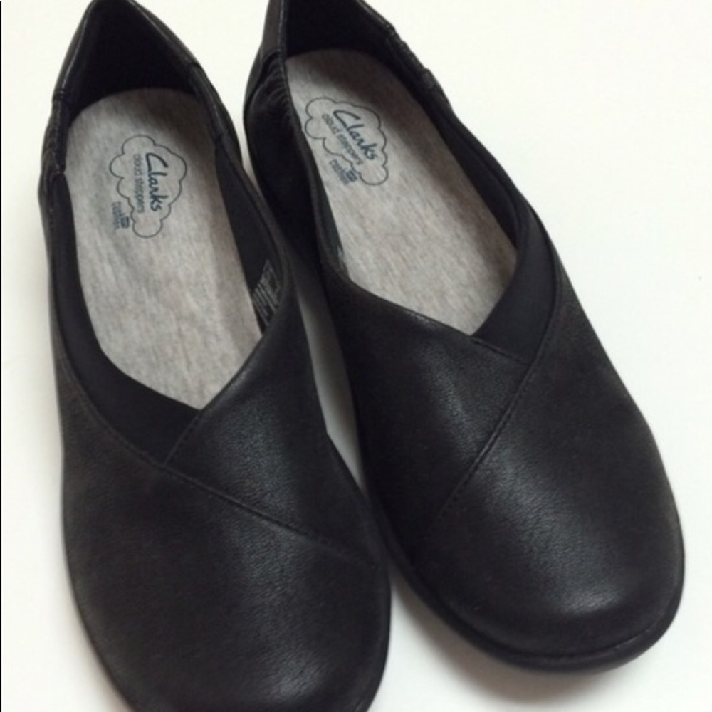 Clark’s 7.5 Cloud Steppers Brand New In Box